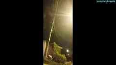 Jouer Trakeing Triching Wife est puni dans la rue - Anal Creampie Public Flashing