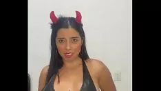 Oynat Lina henao bir ısırgan kim koyar onu dilglam yukarı ona göt