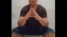 Vystř&iacute accent;k&aacute accent;m ti držku moč&iacute accent;!!!! rozuměla si ty čubko blb&aacute accent;? poděkuj a na kolena?
