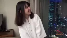 Abspielen Gehörntes asiatisches Mädchen 45