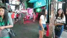 Abspielen Pattaya Sshoetreet Floozys und siamesische Missys!