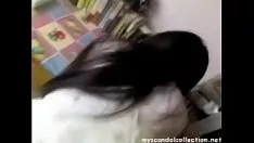 Play Cewek cant overik lagi nelpon sambil digenjot pacarnya