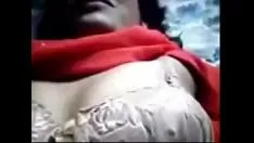Reproduzir Serviço armado quente indiano desi afiado